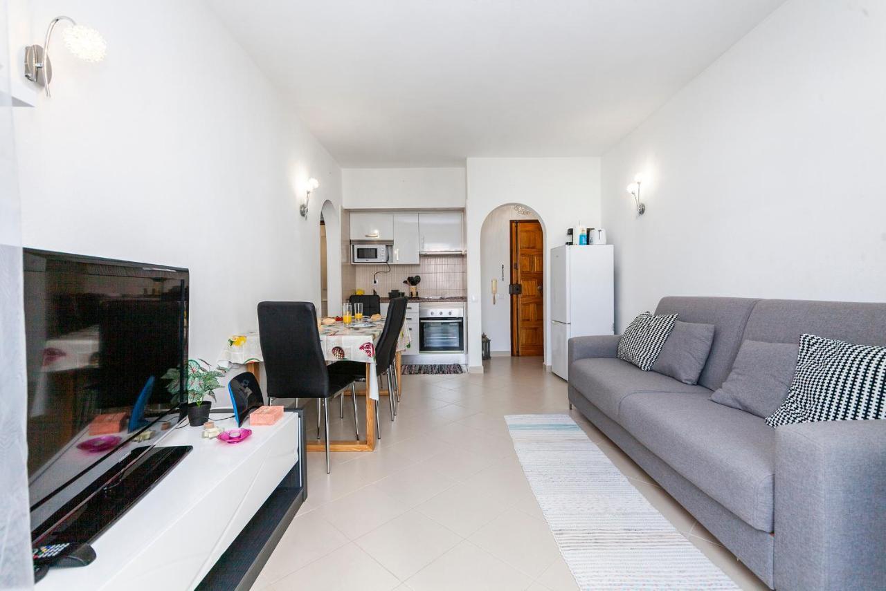 A61 - Largo Do Moinho Apartment In ラゴス エクステリア 写真