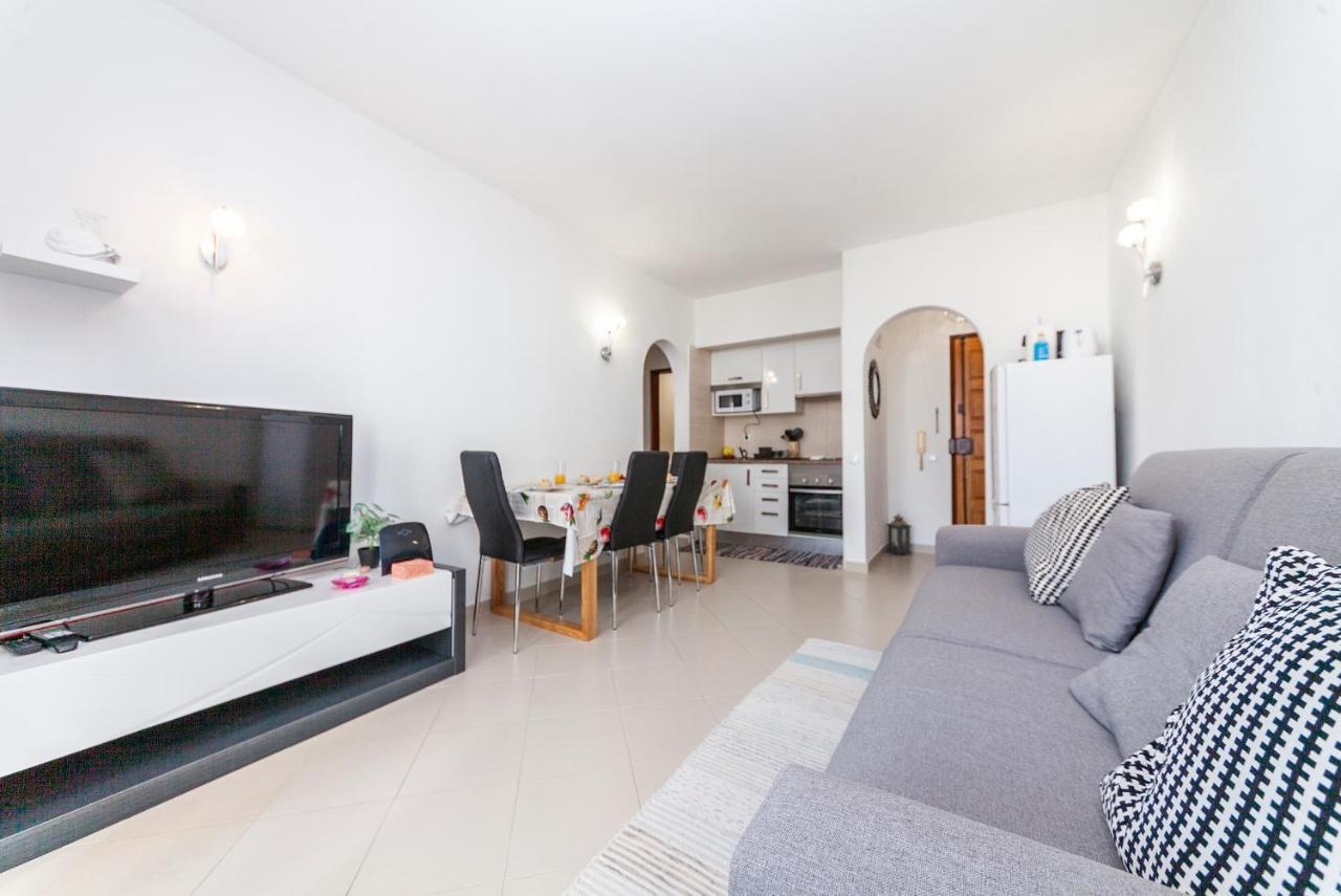 A61 - Largo Do Moinho Apartment In ラゴス エクステリア 写真