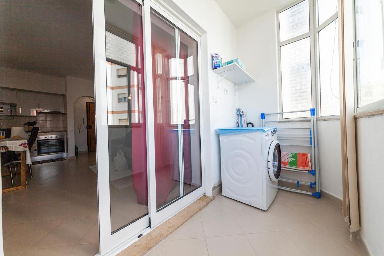 A61 - Largo Do Moinho Apartment In ラゴス エクステリア 写真